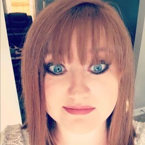 Meet your Posher, Allyssa